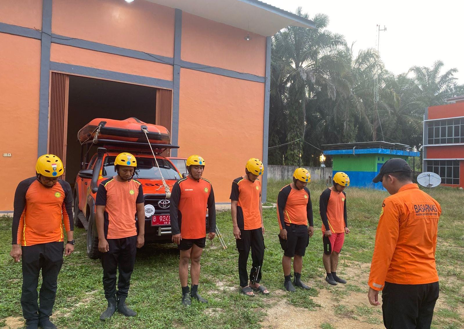 Azhar Tenggelam Saat Berenang di Sungai Batang Tebo, Tim SAR Dikerahkan - Jtizen